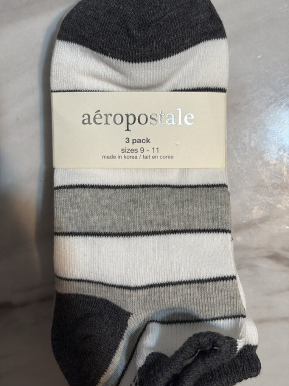 Aéropostale 3-Pack Ankle Socks – Size 9-11 – New